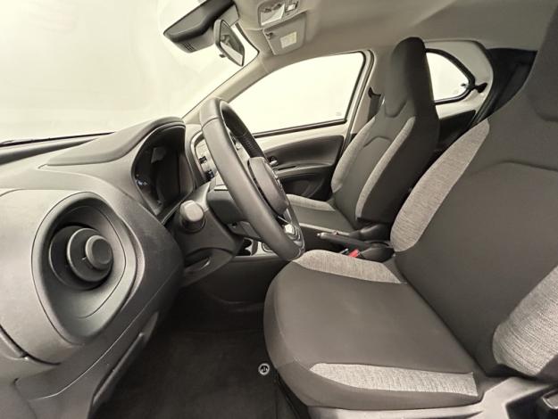 TOYOTA Aygo X 1.0 VVT-i 72 Dynamic  