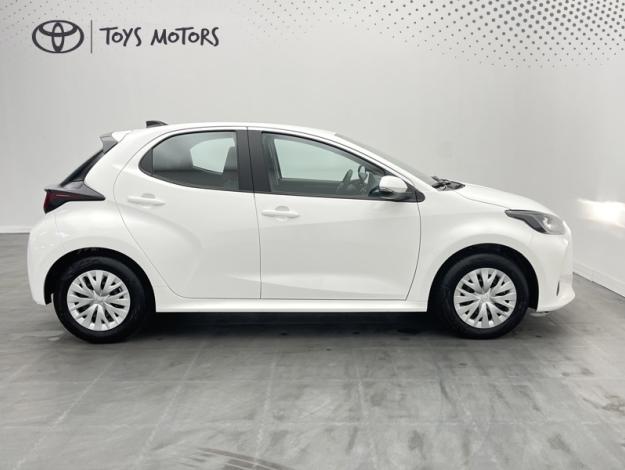 TOYOTA Yaris 116h Dynamic  