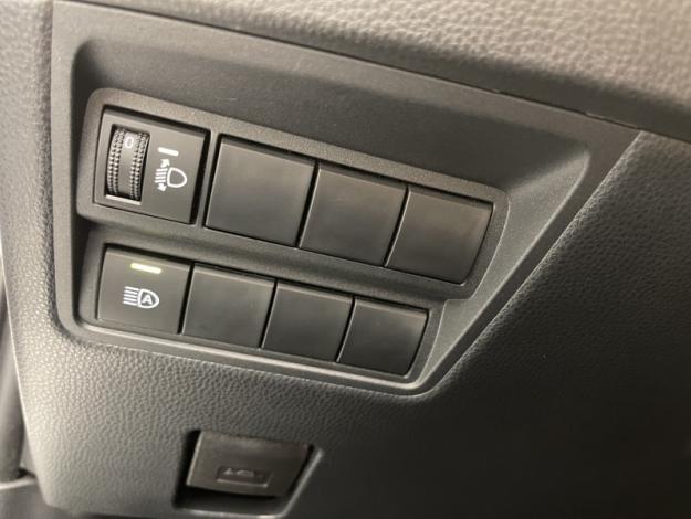 TOYOTA Yaris 116h Dynamic  