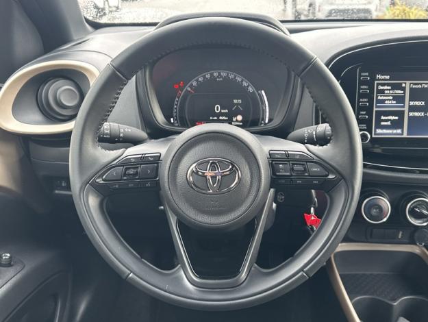 TOYOTA Aygo X 1.0 VVT-i 72 Design   