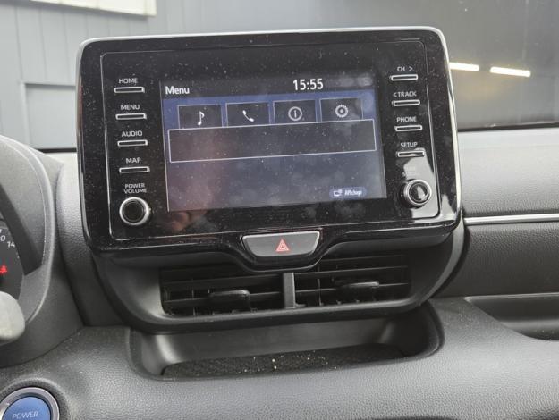 TOYOTA Yaris 116h Dynamic  