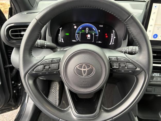 TOYOTA Yaris Cross 130h Design  