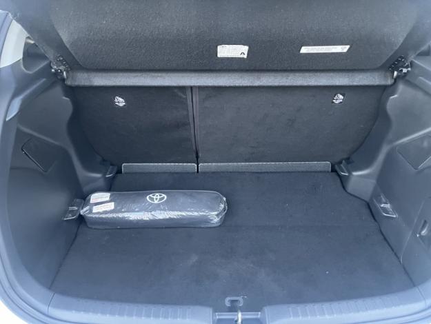 TOYOTA Yaris Hybride 116h Design  