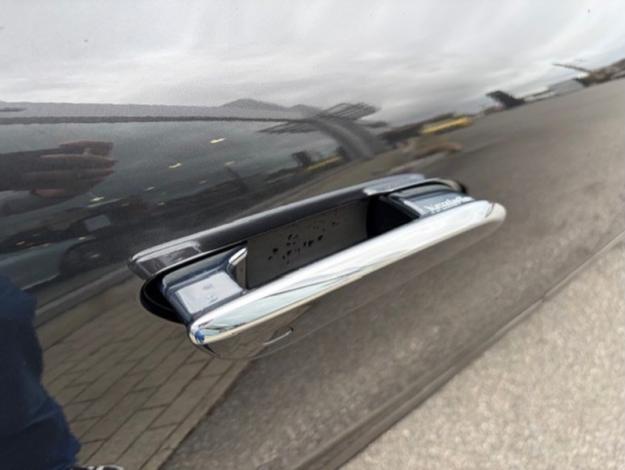 MERCEDES-BENZ EQE EQE 300