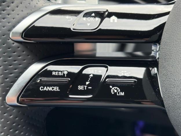 MERCEDES-BENZ EQE EQE 300