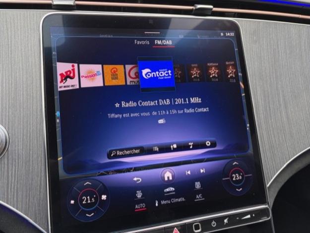 MERCEDES-BENZ EQE EQE 300