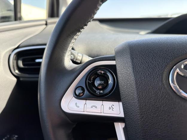 TOYOTA Prius Dynamic  1.8 122 ch 