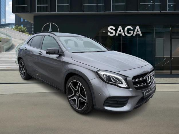 MERCEDES-BENZ GLA 250 4MATIC AMG Line  