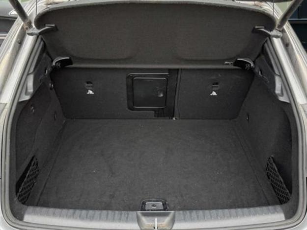 MERCEDES-BENZ GLA 250 4MATIC AMG Line  