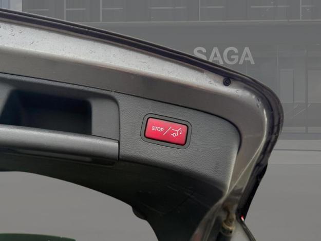 MERCEDES-BENZ GLA 250 4MATIC AMG Line  