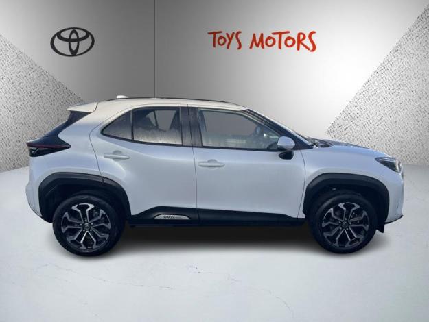 TOYOTA Yaris Cross Hybrid 2WD Design   
