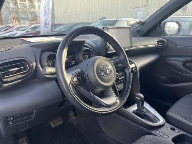 TOYOTA Yaris Cross Hybrid 2WD Design   