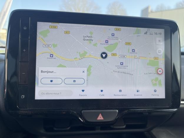 TOYOTA Yaris Cross Hybrid 2WD Design   