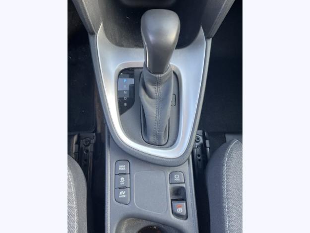 TOYOTA Yaris Cross Hybrid 2WD Design   