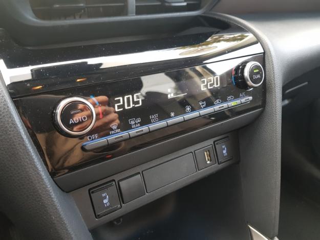 TOYOTA Yaris Cross 1.5 HYBRID 116H COLLECTION AUTO  