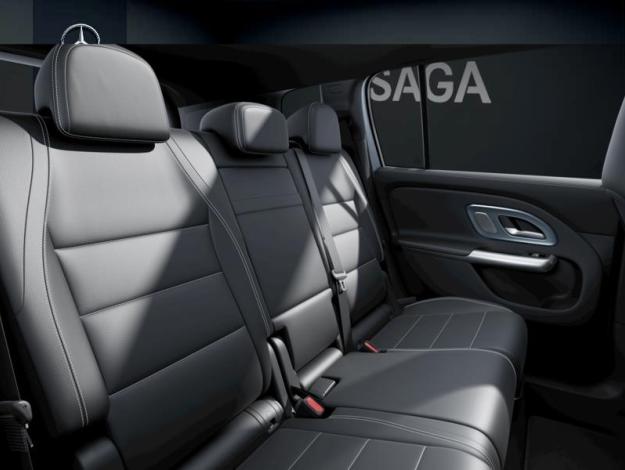 MERCEDES-BENZ GLB 250 GLB 250+ AMG Line  + AMG Line