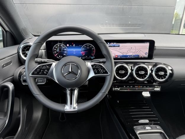 MERCEDES-BENZ Classe A 180 Progressive Line  