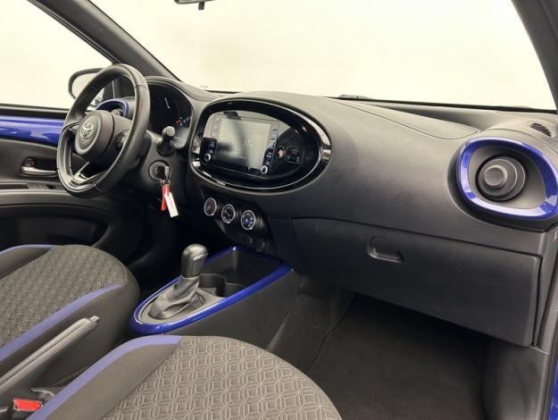 TOYOTA Aygo X 1.0 S-CVT 72 Design   