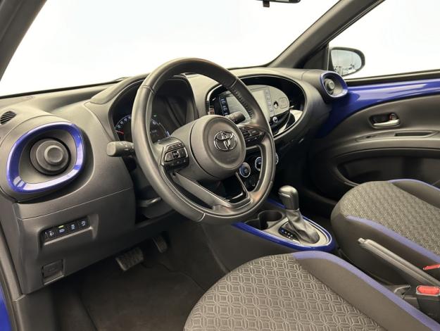 TOYOTA Aygo X 1.0 S-CVT 72 Design   