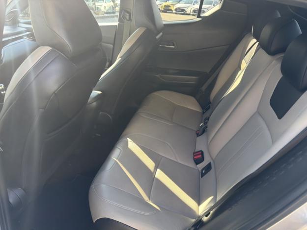 TOYOTA C-HR 1.8 HYBRIDE 122 COLLECTION  
