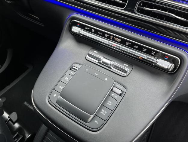 MERCEDES-BENZ Třídy V V 300D Style , nez.topení,el.dveře (19/27)