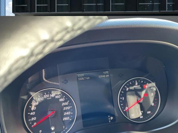 MERCEDES-BENZ Vito 119 CDI Tourer SELECT  (8/8)
