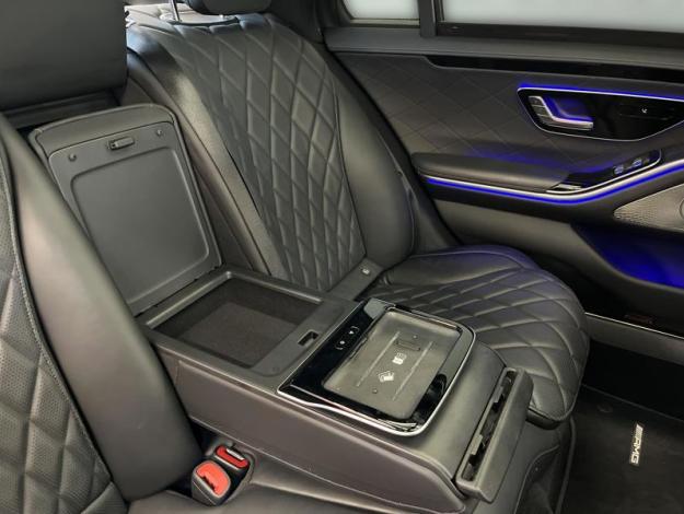 MERCEDES-BENZ Třídy S S 350 d 4MATIC L (21/23)