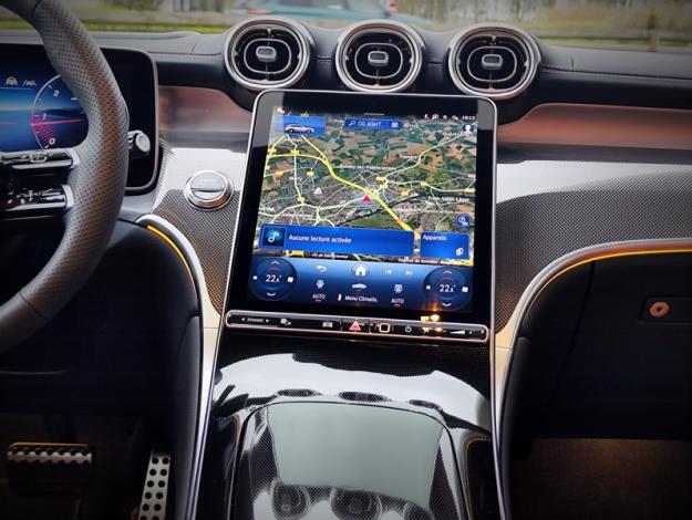 MERCEDES-BENZ GLC SUV GLC 220 d 4MATIC AMG Line  GLC 220 d 4MATIC AMG Line