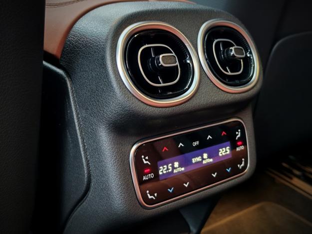 MERCEDES-BENZ GLC SUV GLC 220 d 4MATIC AMG Line  GLC 220 d 4MATIC AMG Line