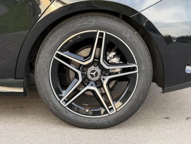 MERCEDES-BENZ Classe A 200 d AMG Line  