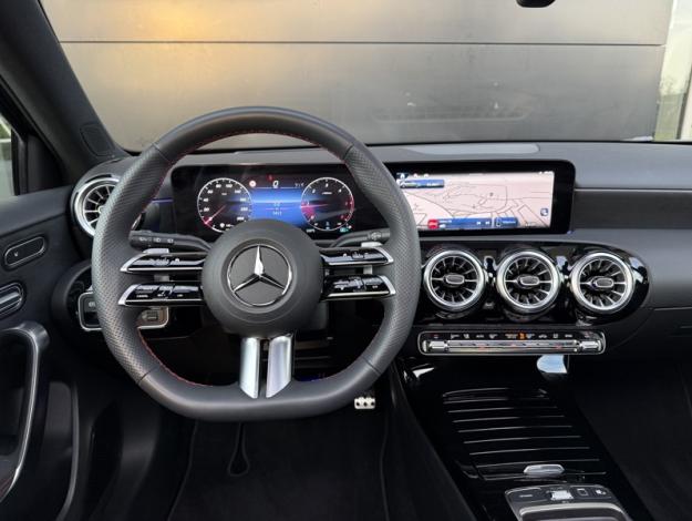MERCEDES-BENZ Classe A 200 d AMG Line  
