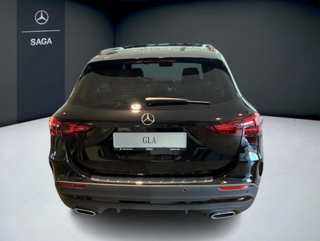 MERCEDES-BENZ GLA-Klasse GLA 180 Off-Roader