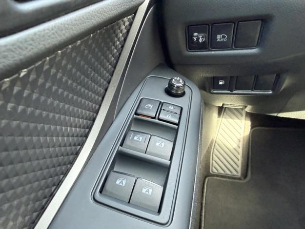 TOYOTA C-HR 1.8 HYBRIDE 122 DYNAMIC BUSINESS  