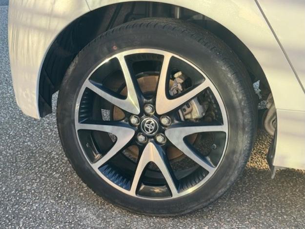 TOYOTA Yaris Hybride 116h Collection  