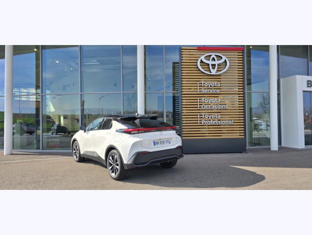 TOYOTA C-HR 1.8 Hybride 140 Graphic  C HR HYBRID 140 GRAPHIC MY26