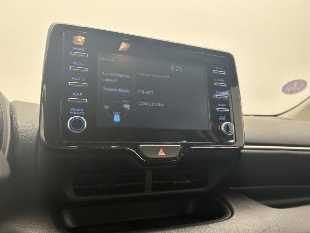 TOYOTA Yaris 116h Dynamic  