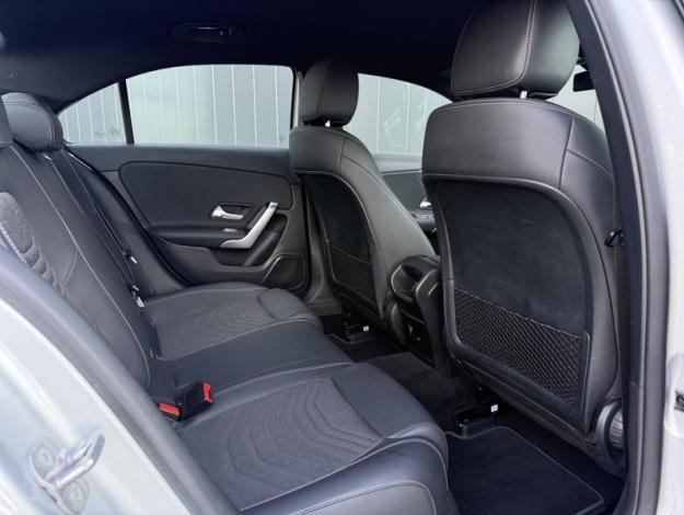 MERCEDES-BENZ Classe A 180 d Berline Business Line  Classe A 180 d Berline Business Line