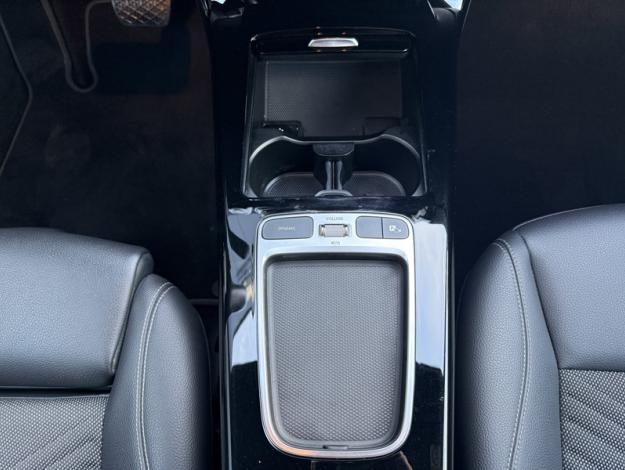 MERCEDES-BENZ Classe A 180 d Berline Business Line  Classe A 180 d Berline Business Line