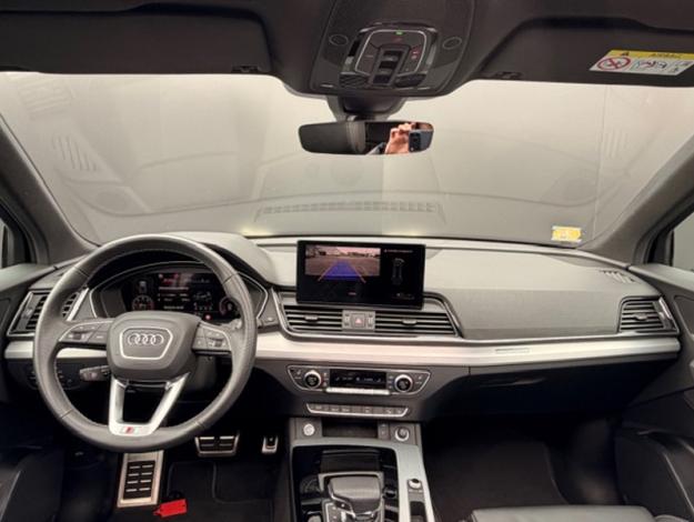 AUDI Q5 40 TDI quattro S line  2.0 204 ch S-tronic7