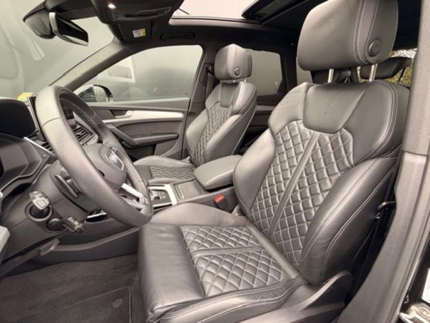 AUDI Q5 40 TDI quattro S line  2.0 204 ch S-tronic7