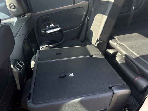 MERCEDES-BENZ GLB 200 d AMG Line  GLB 200 d AMG Line