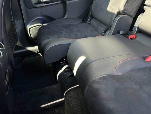 MERCEDES-BENZ GLB 200 d AMG Line  GLB 200 d AMG Line