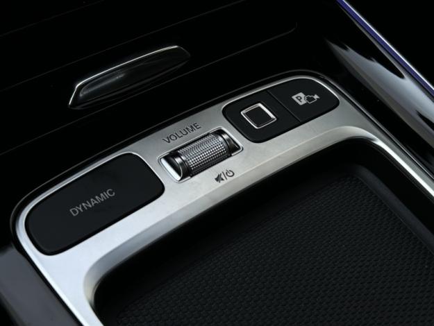 MERCEDES-BENZ GLB 200 d AMG Line  GLB 200 d AMG Line