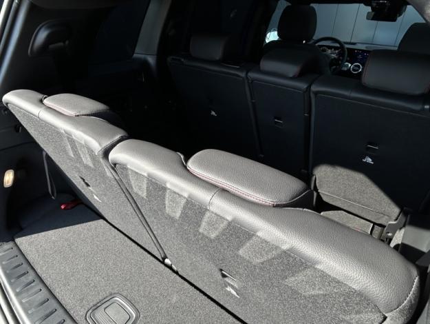 MERCEDES-BENZ GLB 200 d AMG Line  GLB 200 d AMG Line