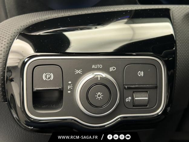 MERCEDES-BENZ Classe A 200 163ch AMG Line 7G-DCT  