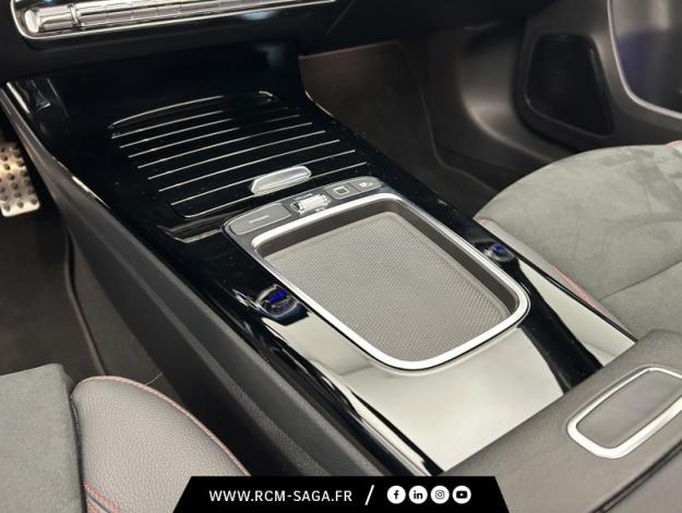 MERCEDES-BENZ Classe A 200 163ch AMG Line 7G-DCT  