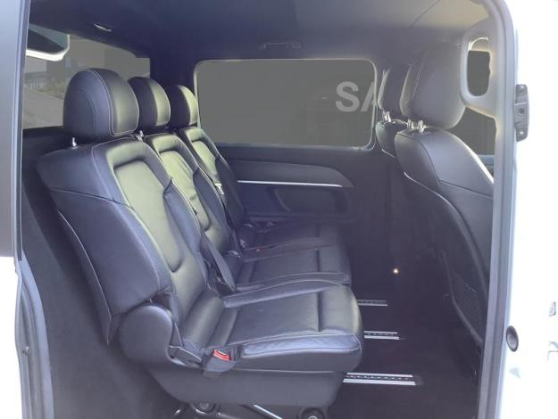 MERCEDES-BENZ EQV 300 AVANTGARDE Long  