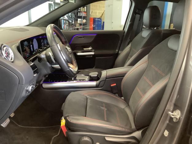 MERCEDES-BENZ EQA 250 AMG Pack Night  