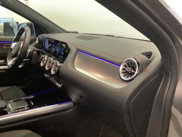 MERCEDES-BENZ EQA 250 AMG Pack Night  