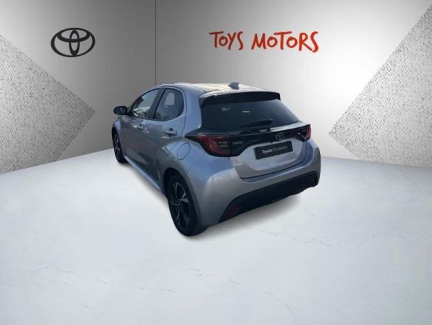 TOYOTA Yaris 116h Design  